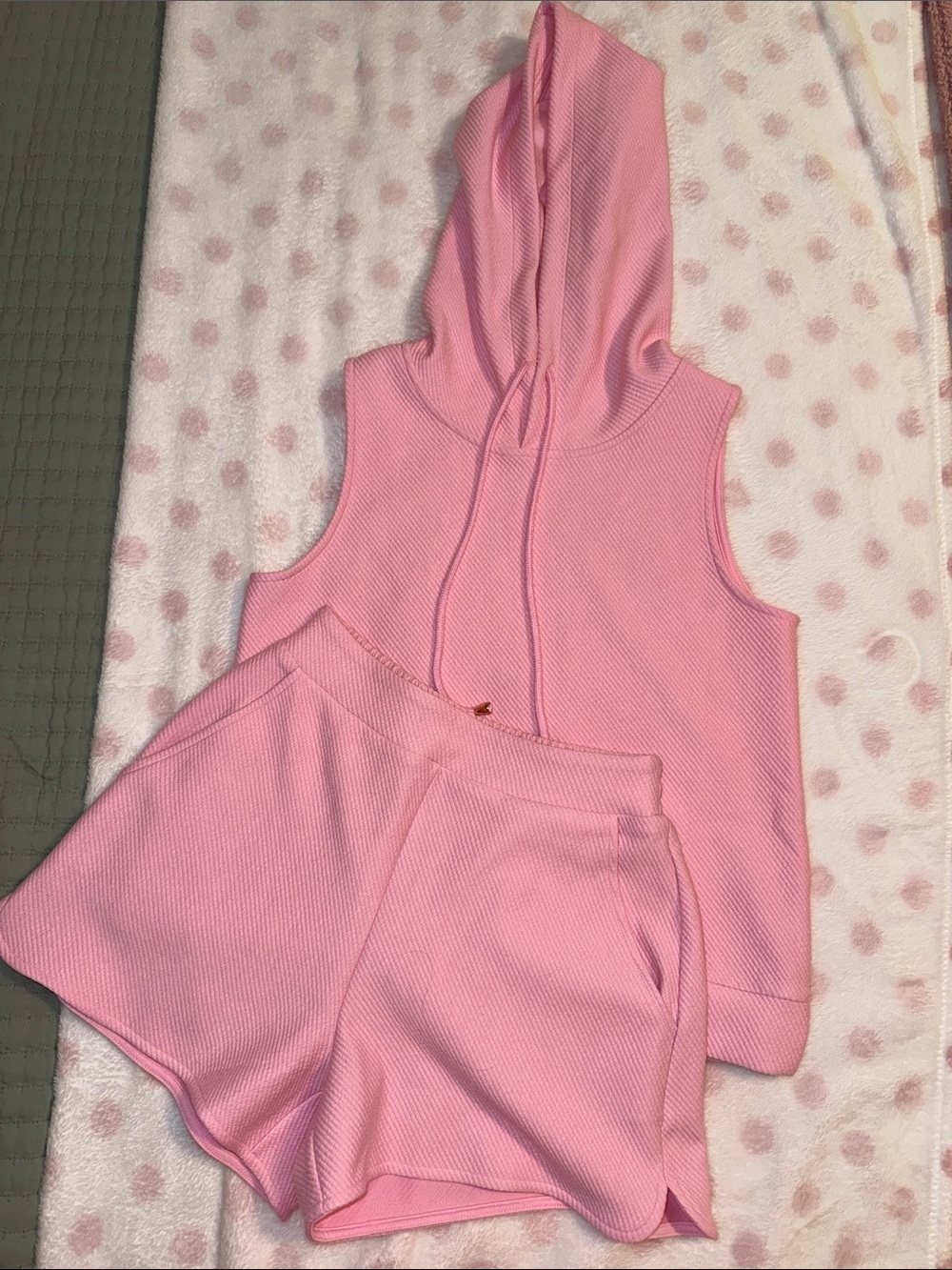 NWOT SSYS Sophie Ribbed Quilted Set In Light Pink. - Picture 3 of 5